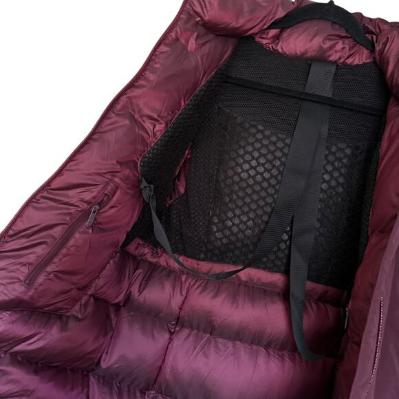 Lululemon Snow Warrior Parka Cassis - Picture 11 of 15